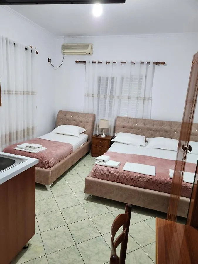 Vila Summer Holiday Ksamil Apartment